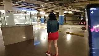Martinasmith squirting at one's fingertips the Mall parking lot